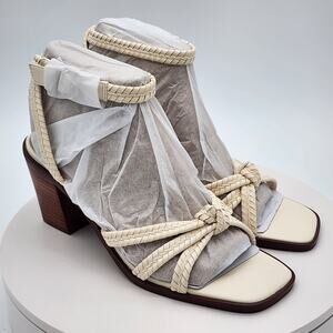NEW - Giani Bernini Renaee Women’s White Linen Block Heel Sandals - Size 9.5